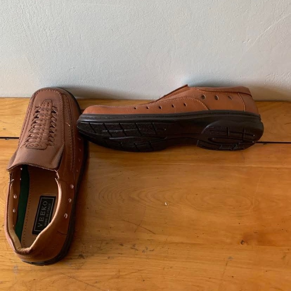 Brown leather shoes Sz 10 new with out box